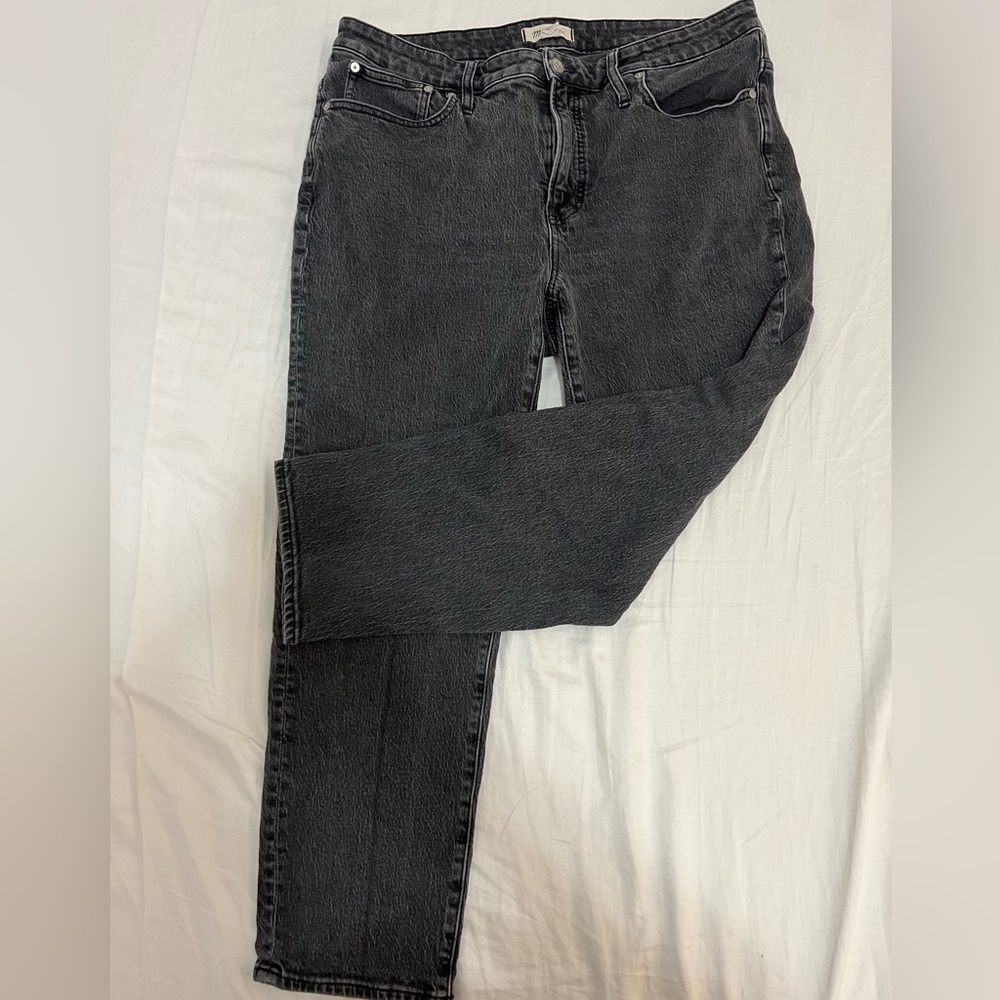Madewell. The perfect vintage jean. Size 16W.